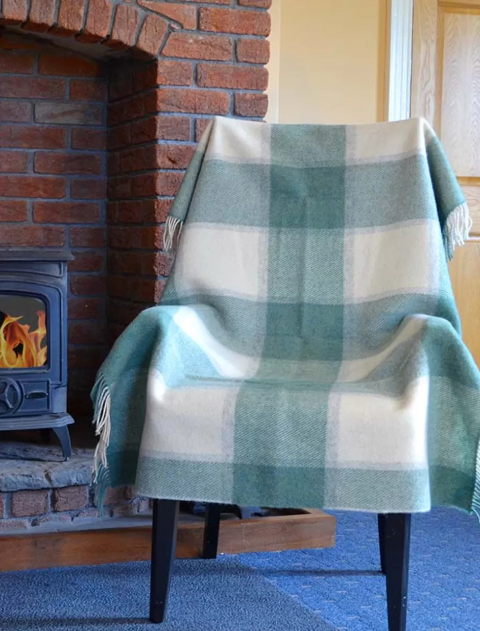 Plaid & Tartan Throws<Glenaran Plaid Wool Throw - Sage Beige