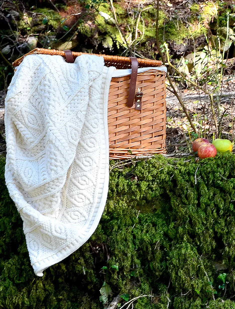 Knitted Wool Throws<Glenaran Two-Tone Aran Pleated Throw